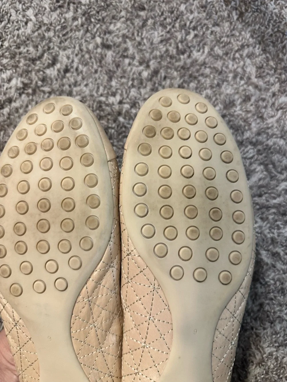 Tory Burch Beige Quilted Leather Logo Ballet Flats with Gold  & Silver Emblem/ 9